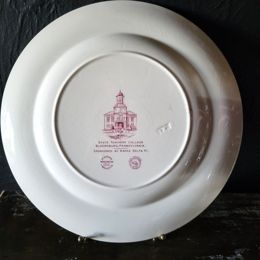 Vtg Wedgwood State Teachers College Bloomsburg PA Mulberry Plate, Kappa Delta Pi - Picture 4 of 7